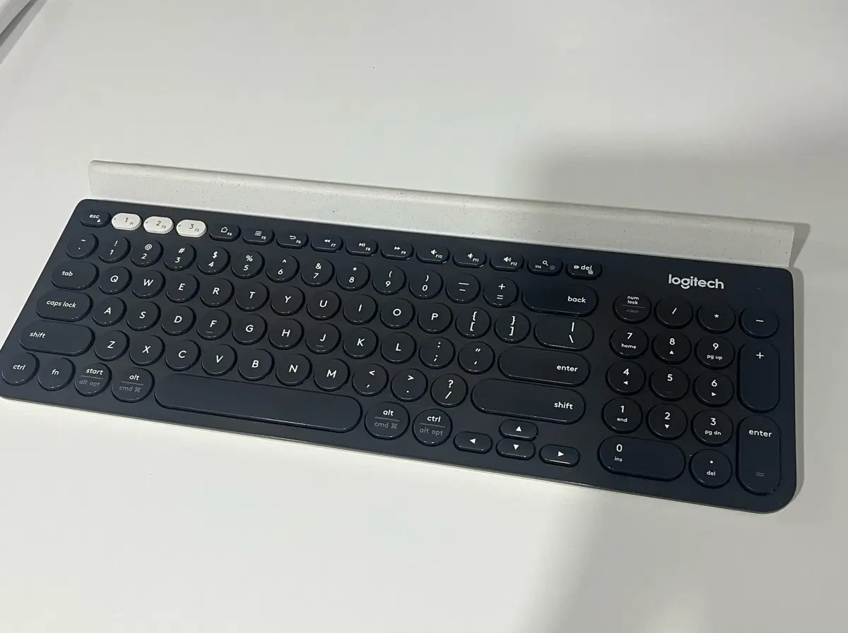 로지텍 키보드 K780 저소음 무소음
