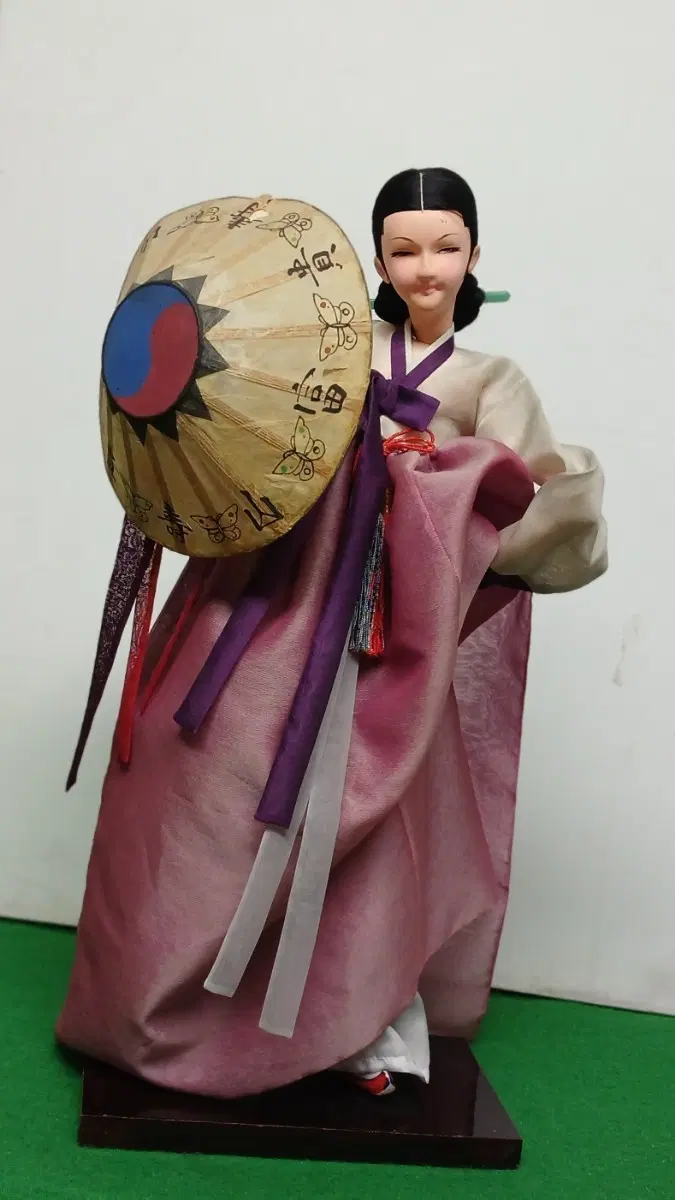 *석란 이승옥 한국 전통 인형 어우동 한복 인형(높이48cm)