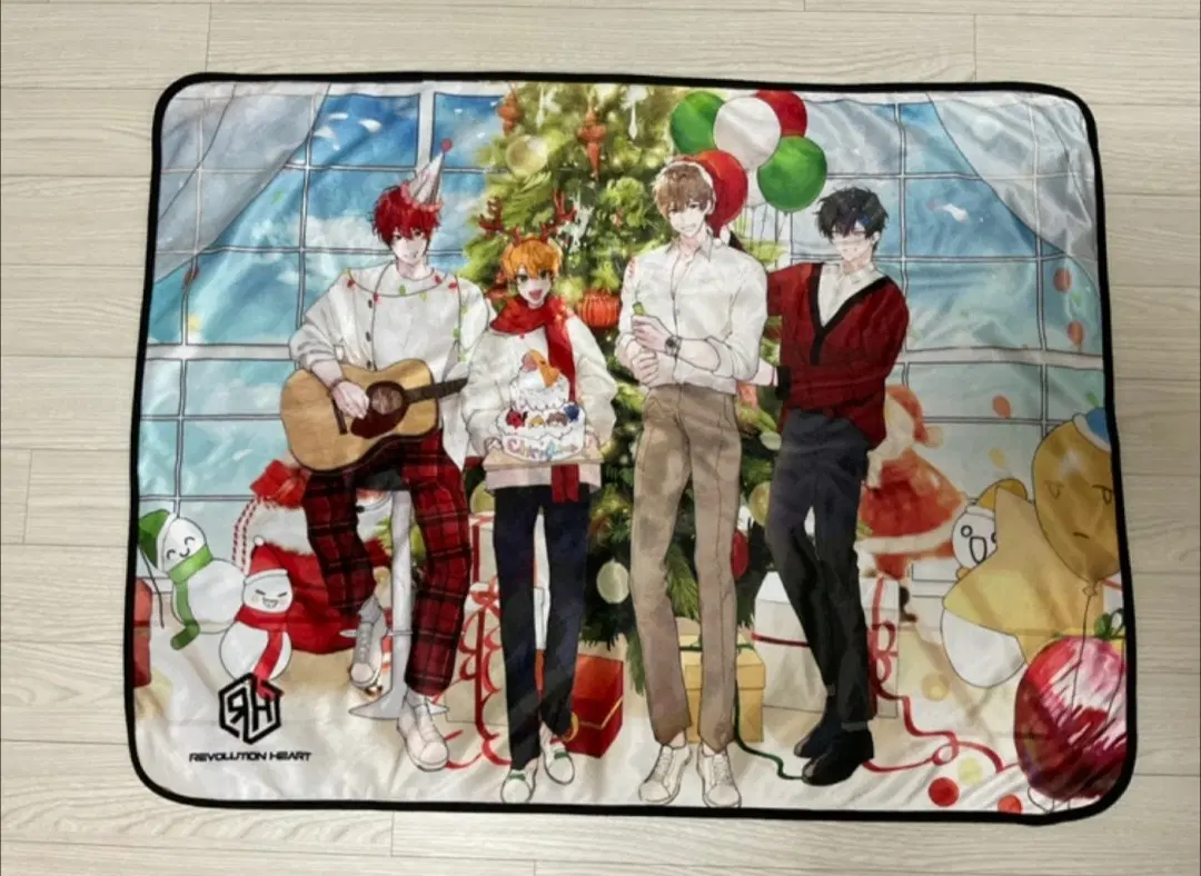 [현 리레볼루션] 레볼루션 하트 굿즈 판매