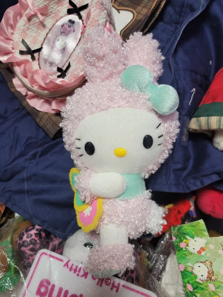 헬로키티 핑크 털 인형 고전