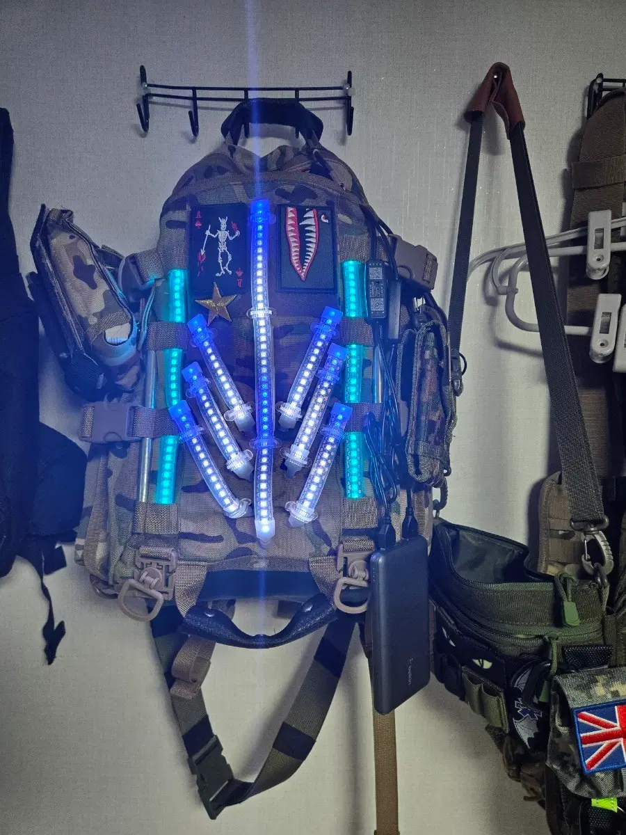 전술백팩 LED 가방