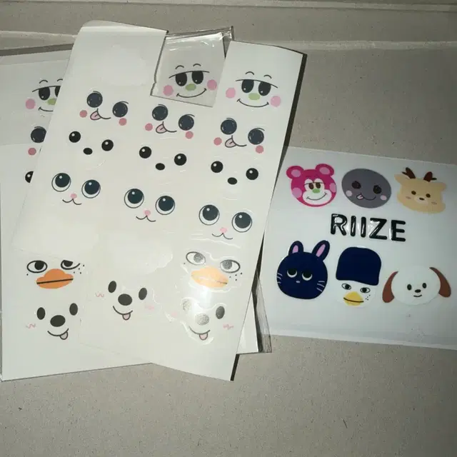 라이즈 비공굿 얼굴 스티커 리라즈 똘병이 송용돌이 리즈코 riize
