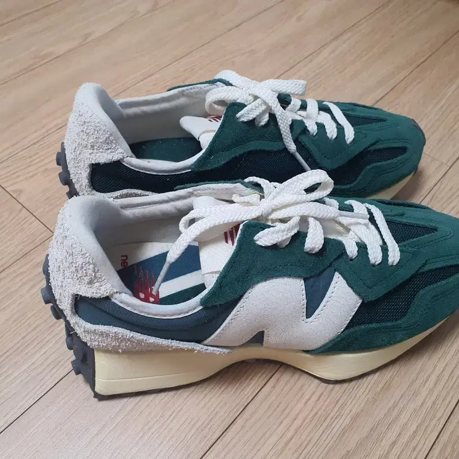 뉴발란스 327 그린 250새상품