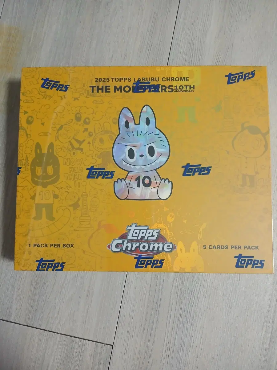 탑스 라부부 10주년 기념카드 판매합니다.