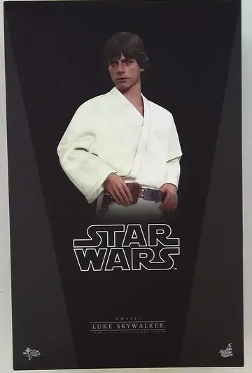HOTTOYS MOVIE MASTERPIECE LUKE SKYWALKER (EP4) MMS297