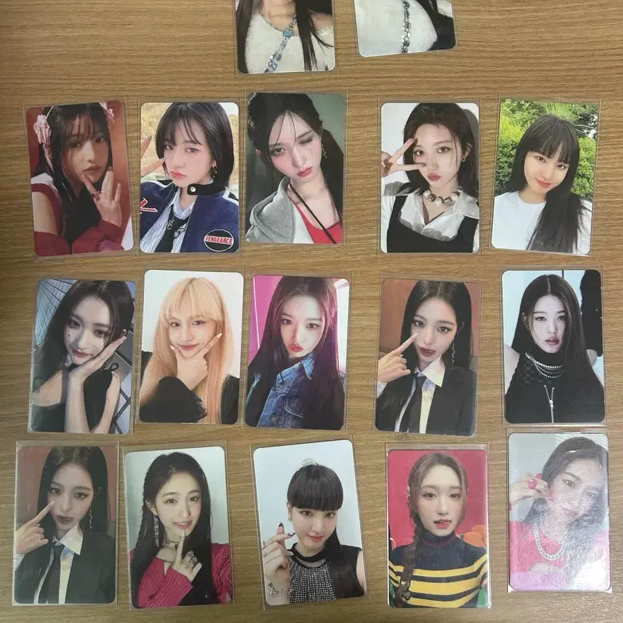 아이브 굿즈들 많이 판매합니다!(덤 엄청많이 줌!)
