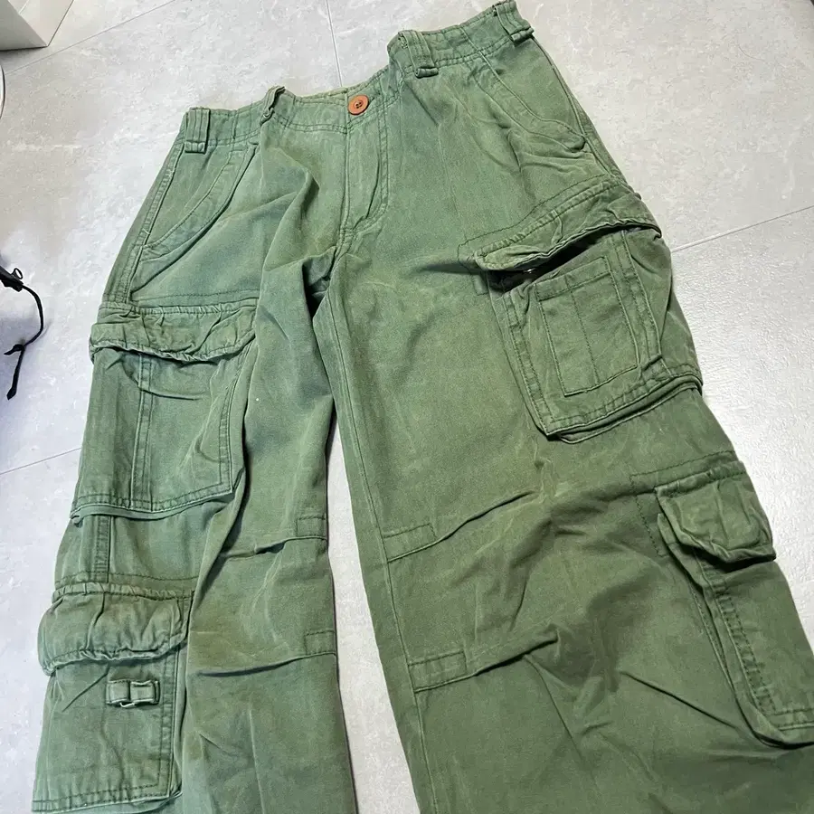 [32] 00s 빈티지 에이징 카키 카고 팬츠 바지