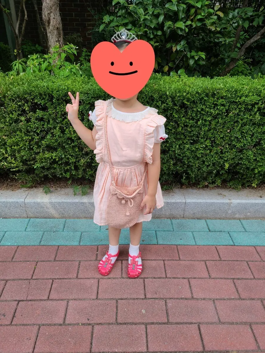 릴루 린넨 멜빵스커츠