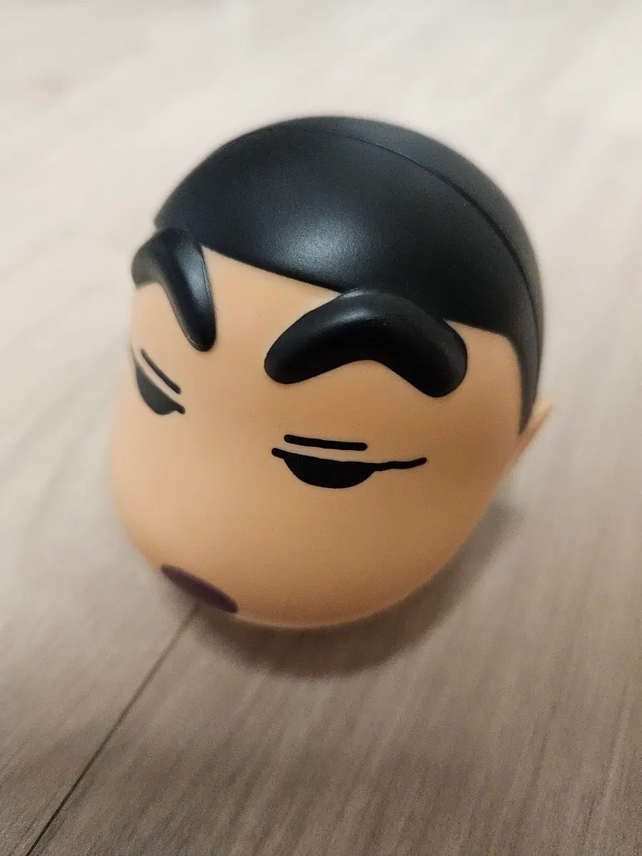 짱구는못말려 짱구 가챠 피규어 팝니다