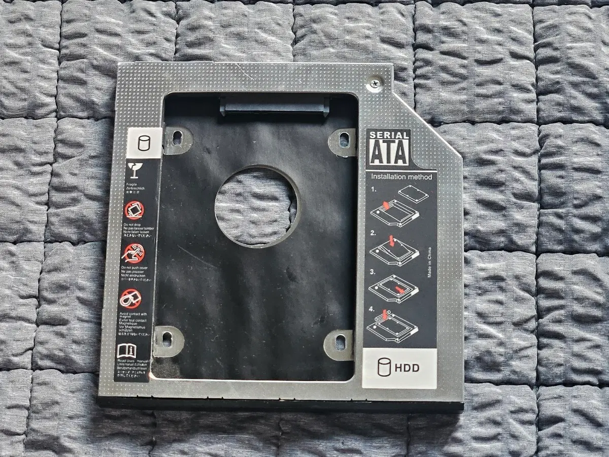 노트북용 12.7mm SATA HDD/SSD 가이드
