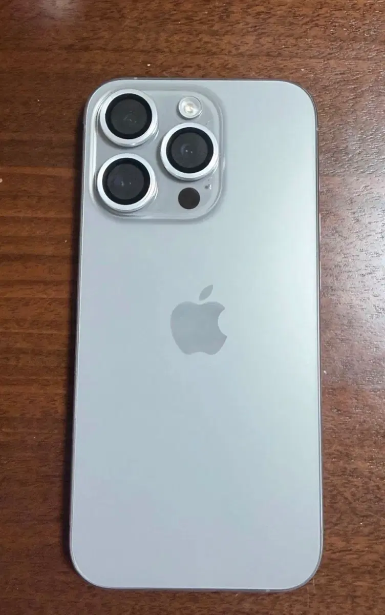 Iphone 15 Pro 512GB (89% Battery Health)