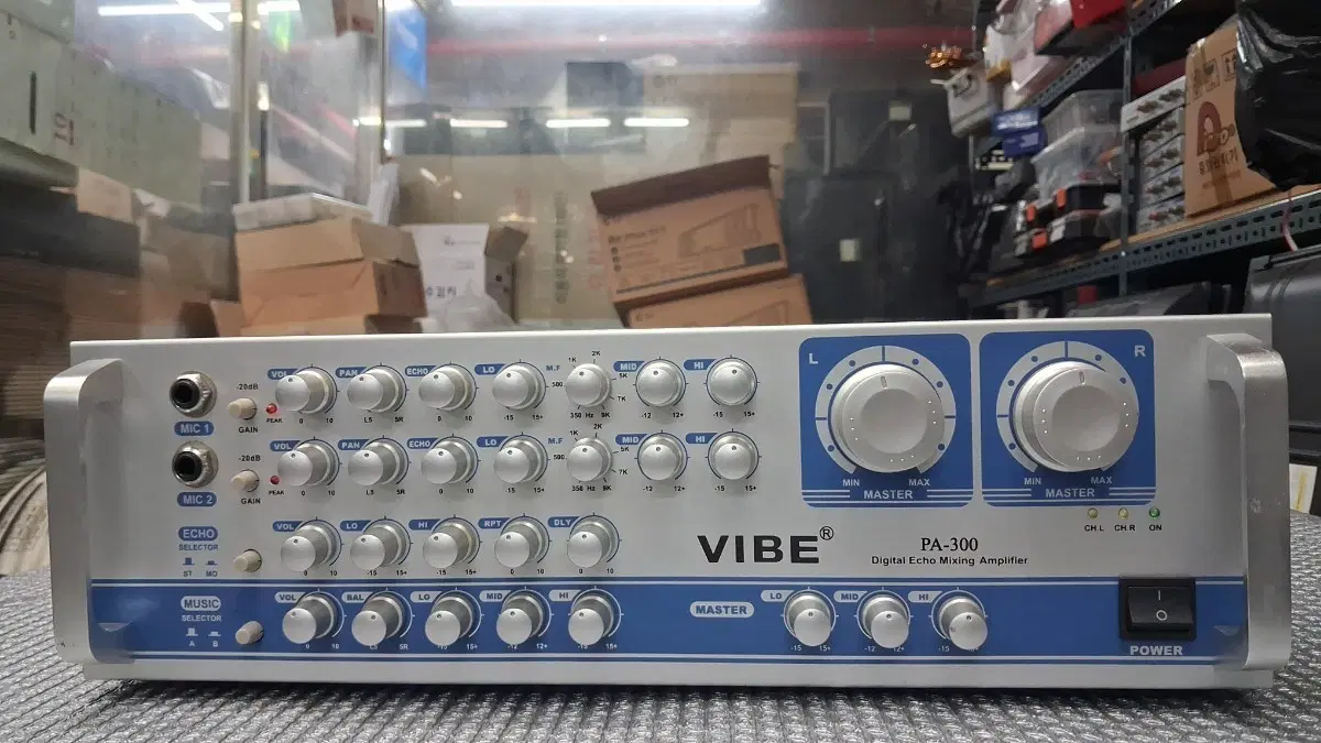 VIBE PA-300 노래방2채널앰프최대출력300W