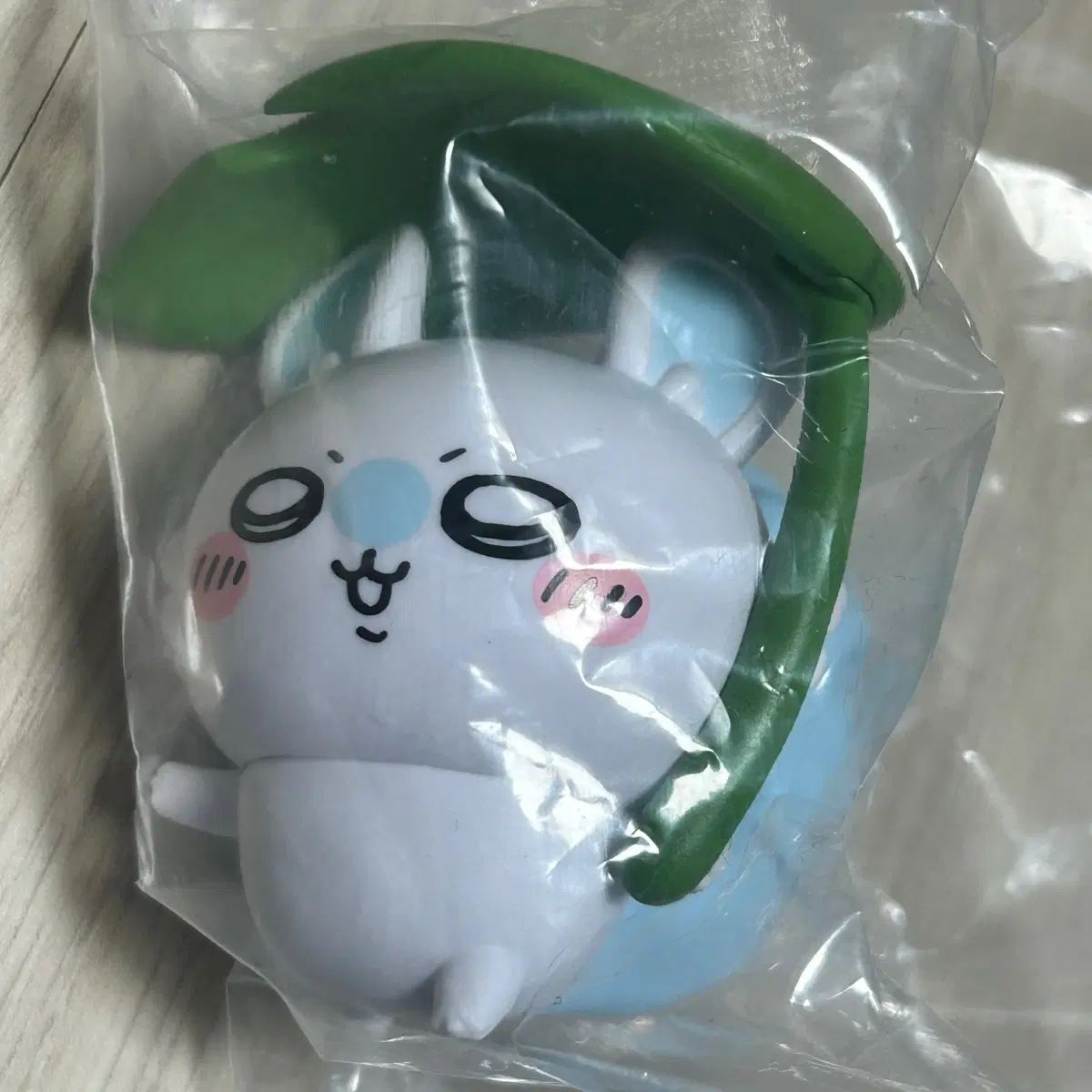 치이카와 우산 피규어 모몽가