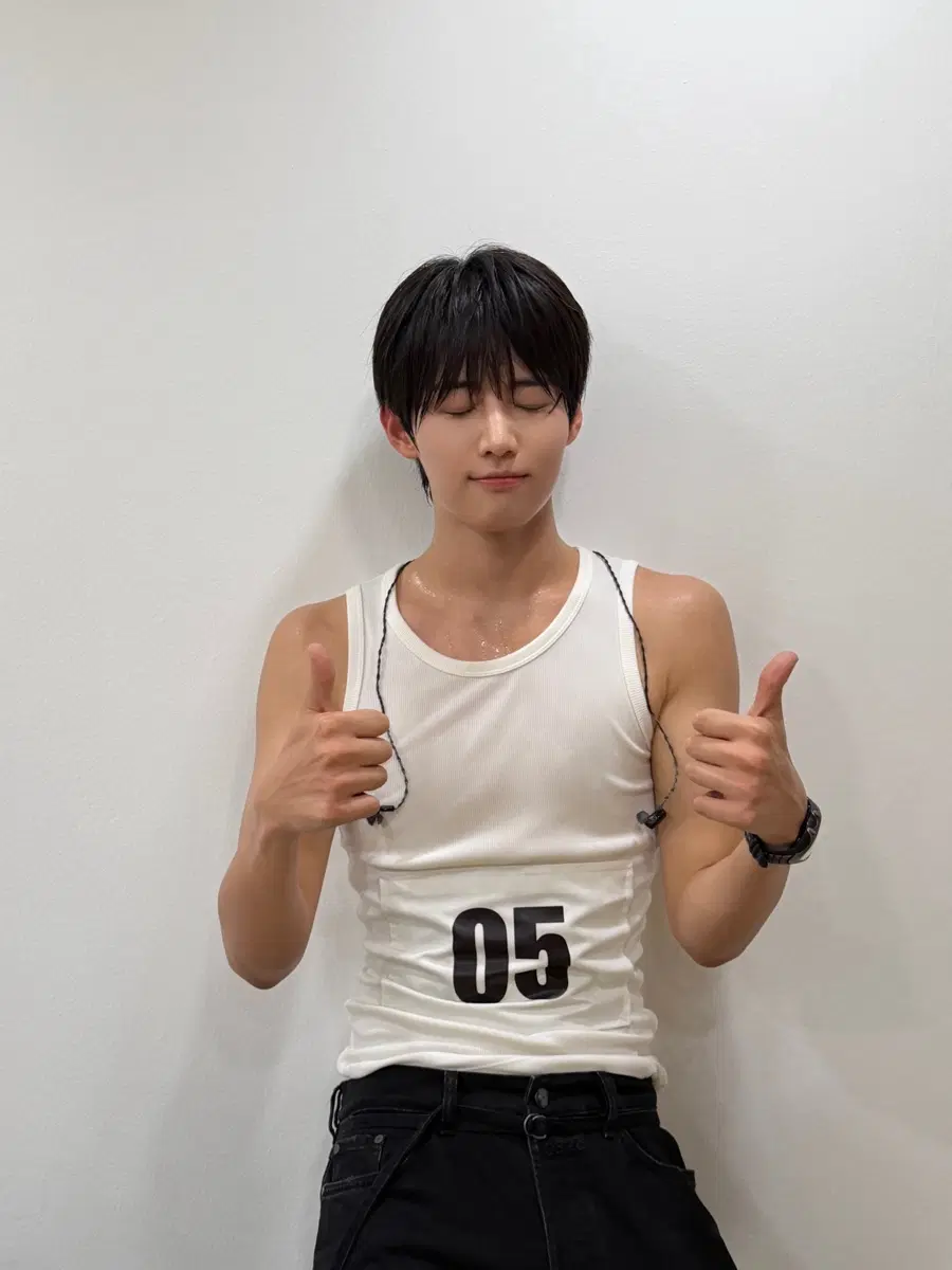 Idid Jang Yonghoon sign pola