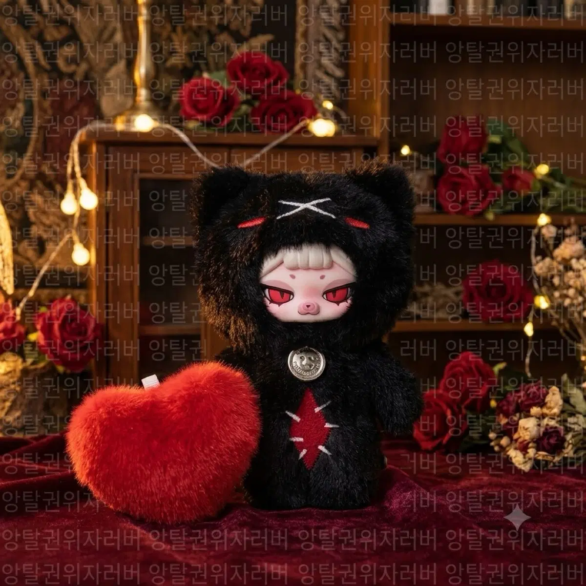 피쿠더위크 금요일 블랙 인형 판매 (화요일 함께 구매 시 할인)