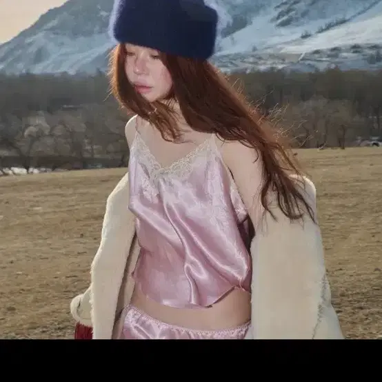 프레클 새틴 캐미솔
