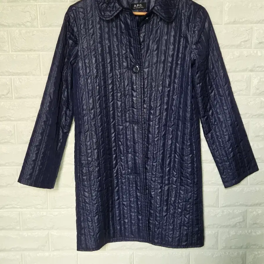 A.P.C. 퀼팅 자켓 네이비