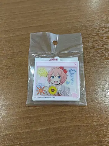 두근두근 문예부 도쿄 타워 콜라보 사요리 샤카샤카 키링 DDLC