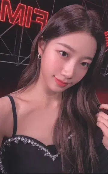 르세라핌 피어리스 JP 카즈하 트레이딩 카드 16