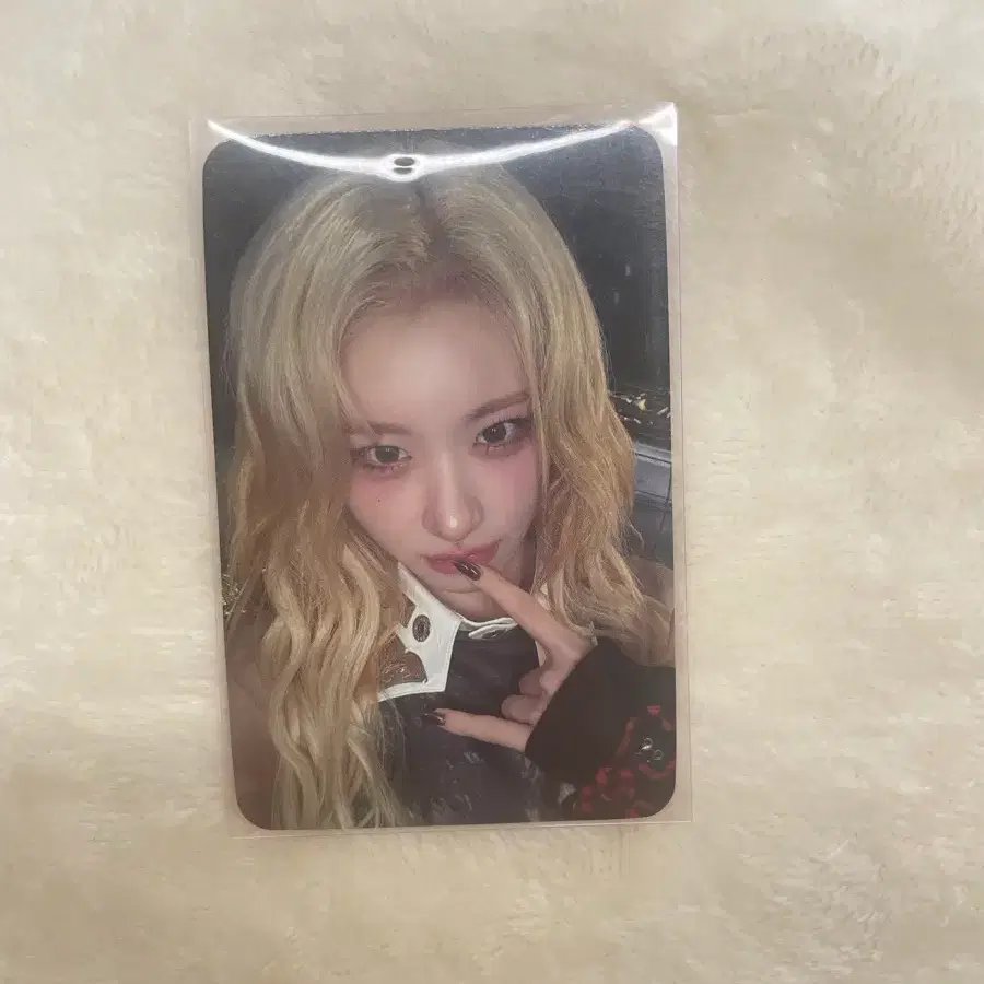 있지 채령 포카팔아용