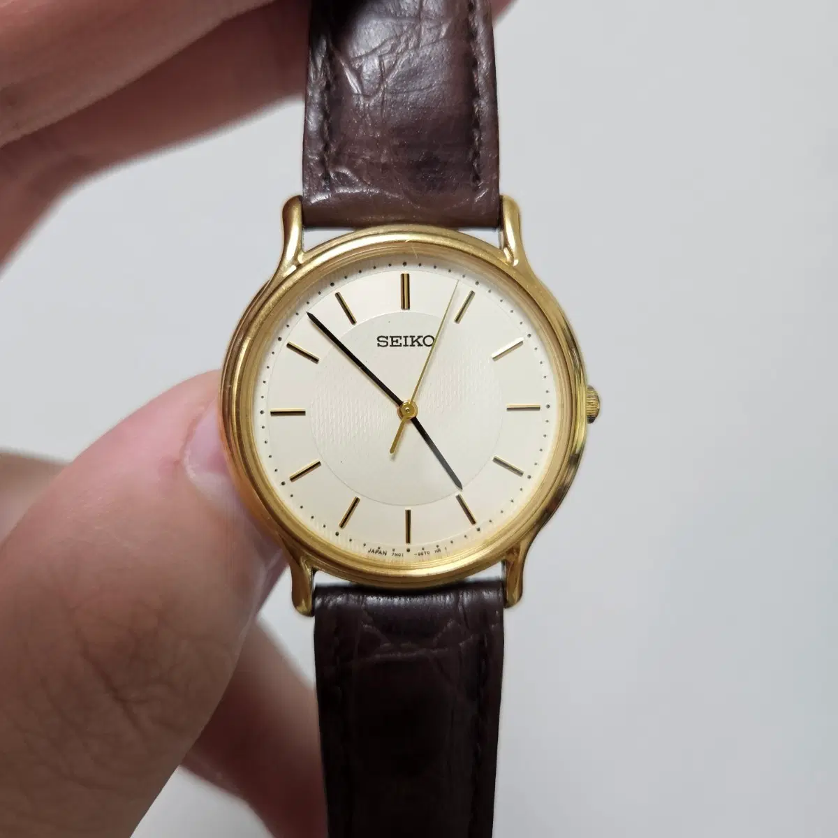 세이코 7N01-0BR0 빈티지 금장 쿼츠 시계 SEIKO QUARTZ