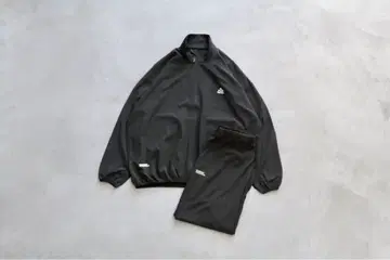 [컨디션 최상] UTILITY PACKABLE SUIT