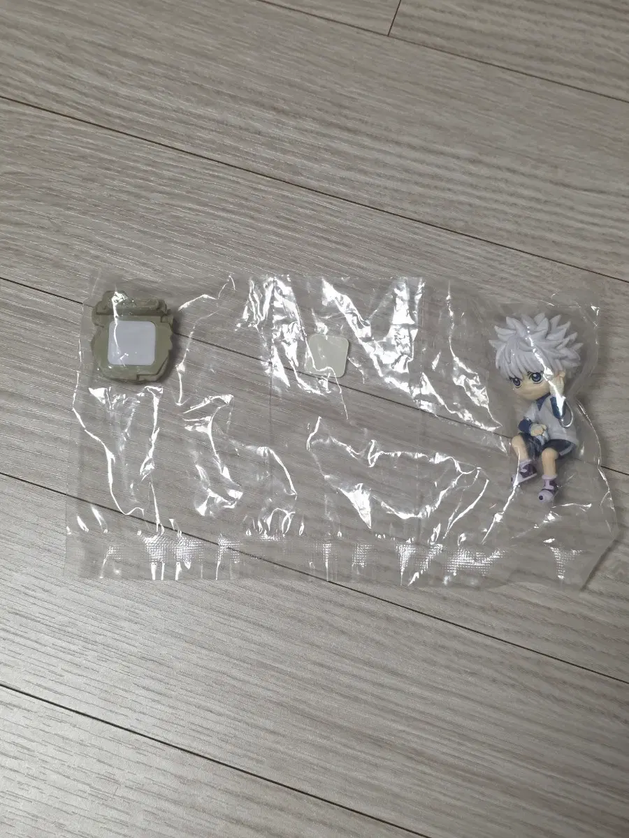 헌터x헌터 키르아 피규어