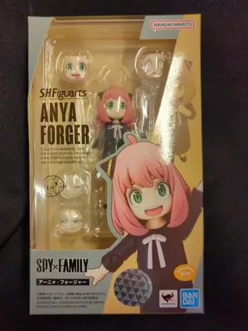 반다이 스피리츠 S.H.Figuarts 아냐 포저