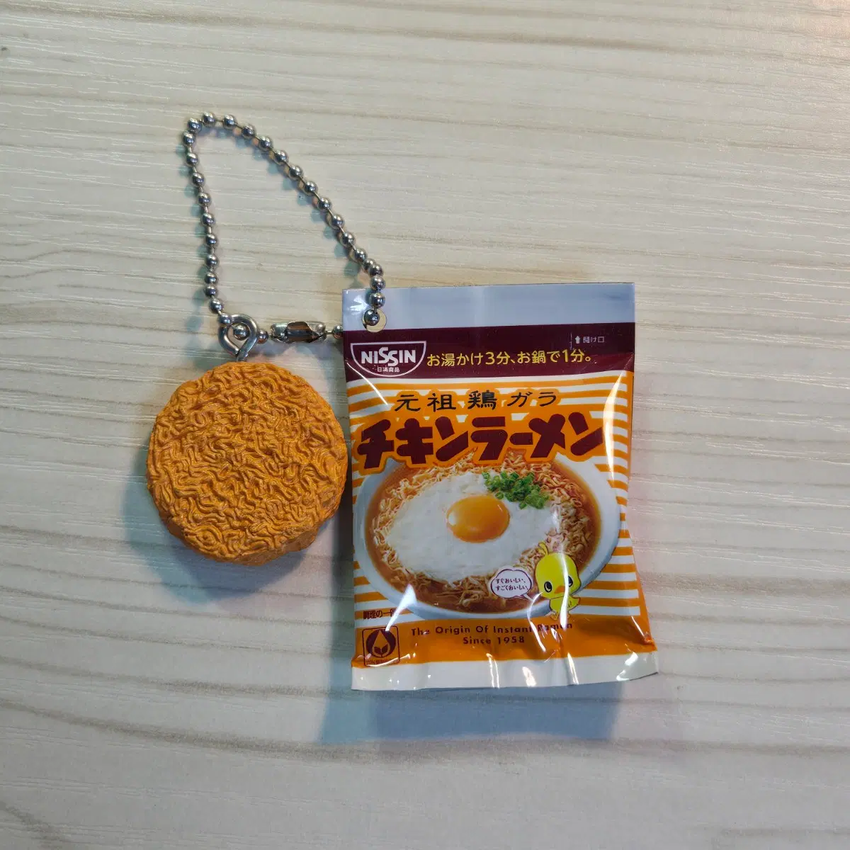 일본 닛신 치킨라멘 가챠