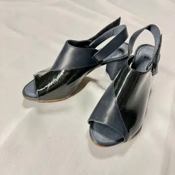 CAMPER 캠퍼 TWINS 샌들 새상품급 23cm