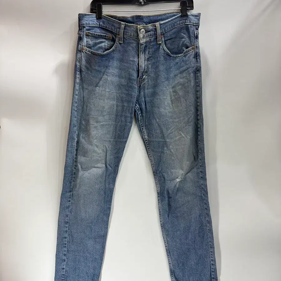 [32] 리바이스 LEVI'S 502 테이퍼드 데님 팬츠 청바지 연청 2.0