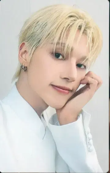 ATEEZ ATINY반 WOOYOUNG Ashes to Light