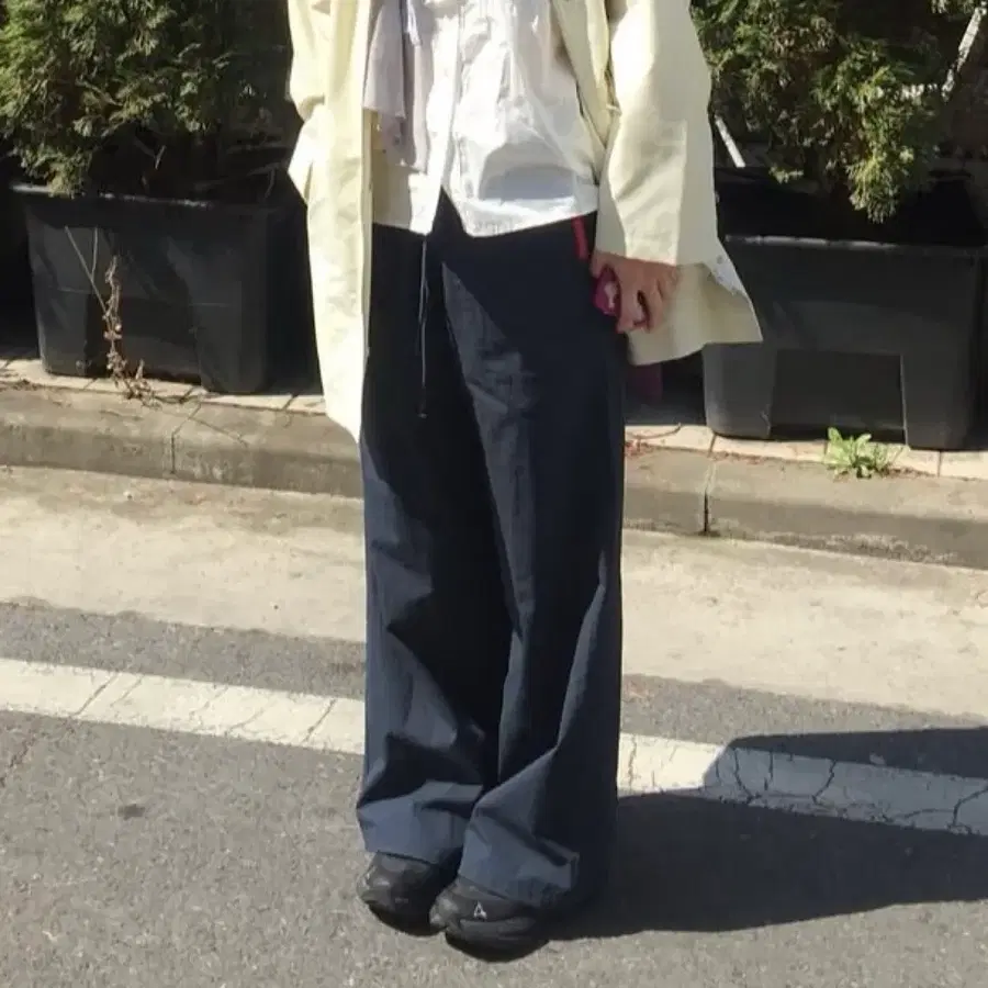 쏘딩키브레드 grant pants navy