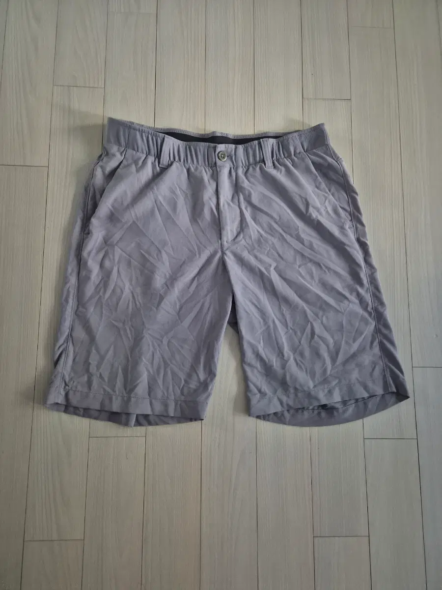 언더아머 골프 반바지(33~35)
