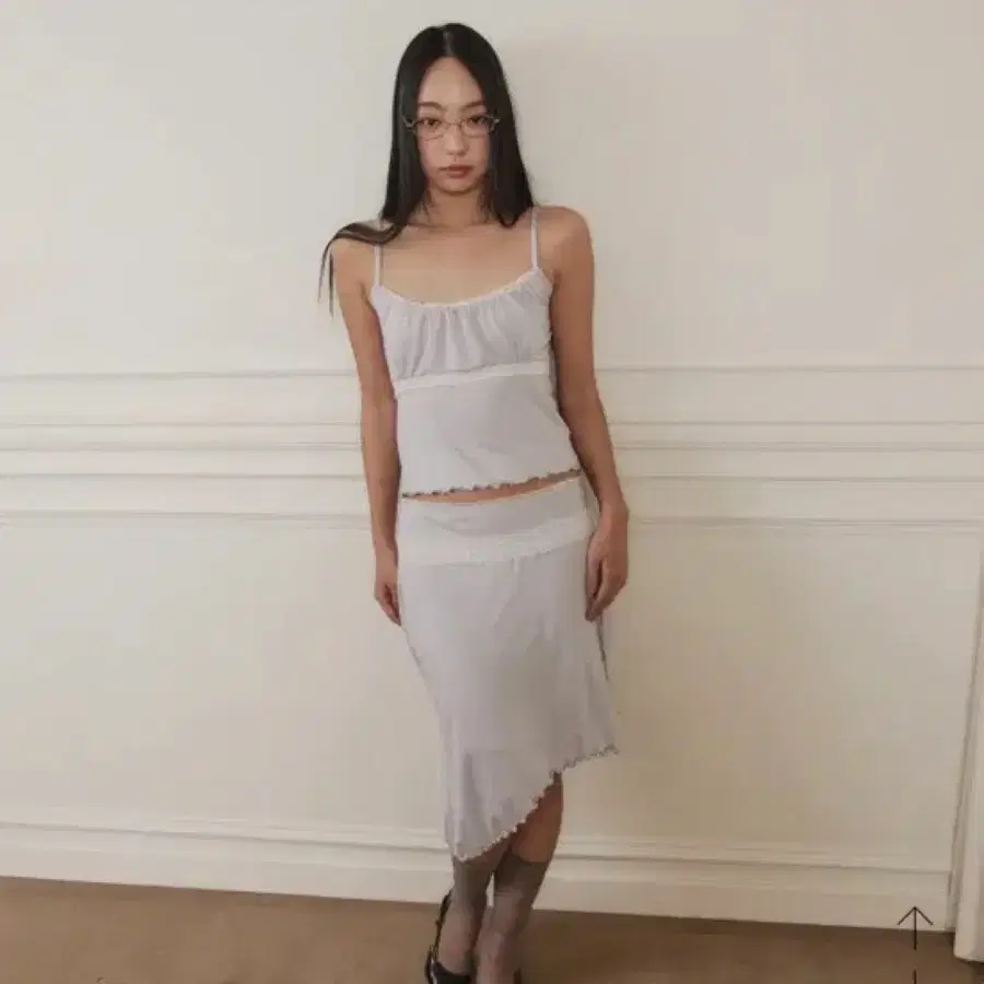 유우프 로즈 레이스 슬리브리스 스커트 세트 소라