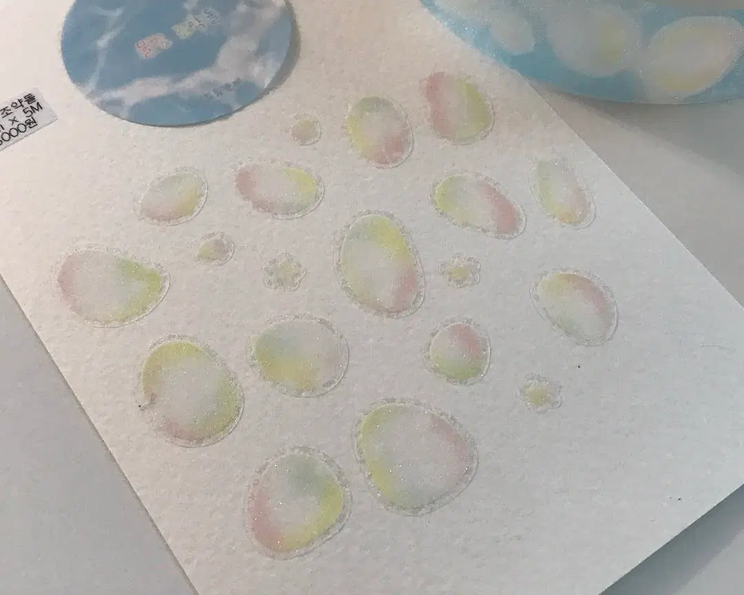 코코넨네 물빛 조약돌 키스컷띵 마테띵