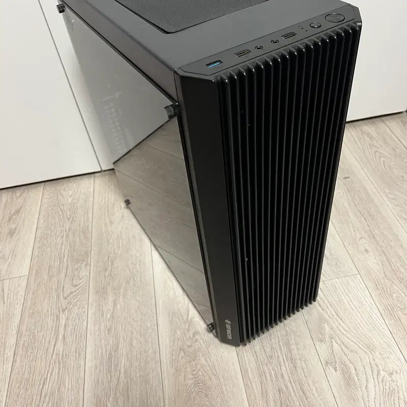라이젠 5 3600 GTX1070Ti DDR4 16G SSD250G+HDD1T