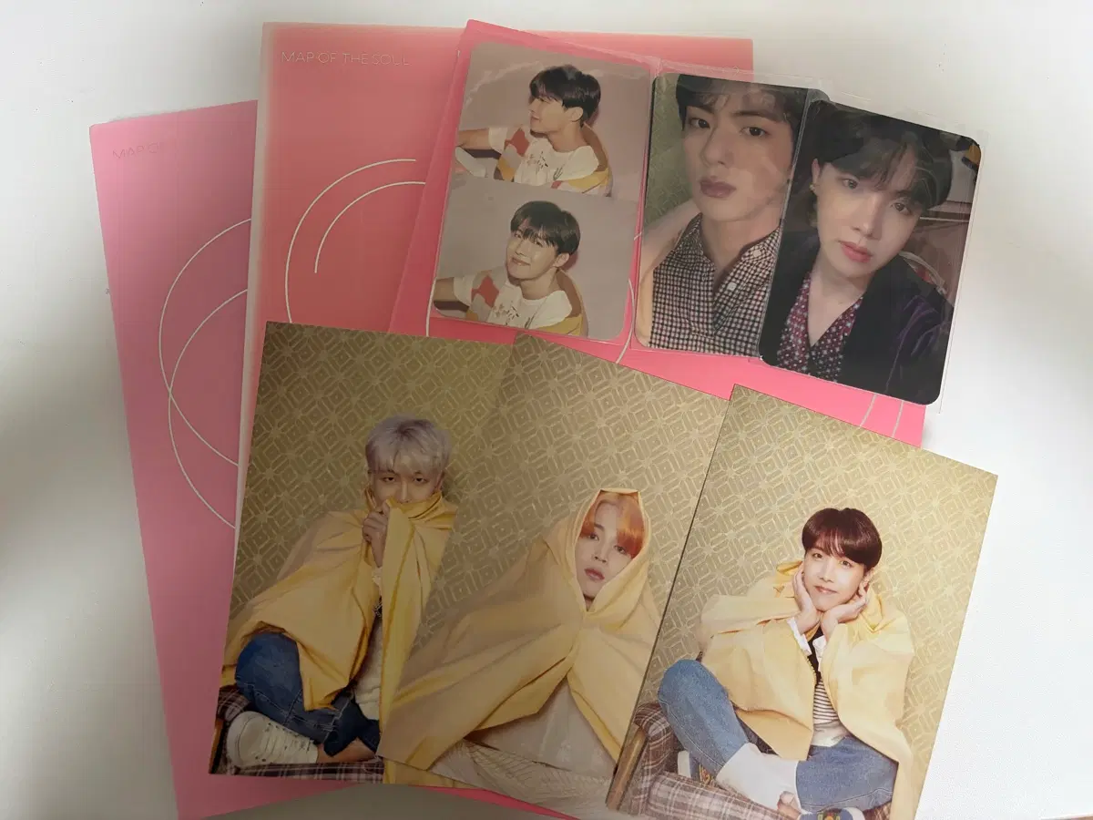 방탄 페르소나 앨범