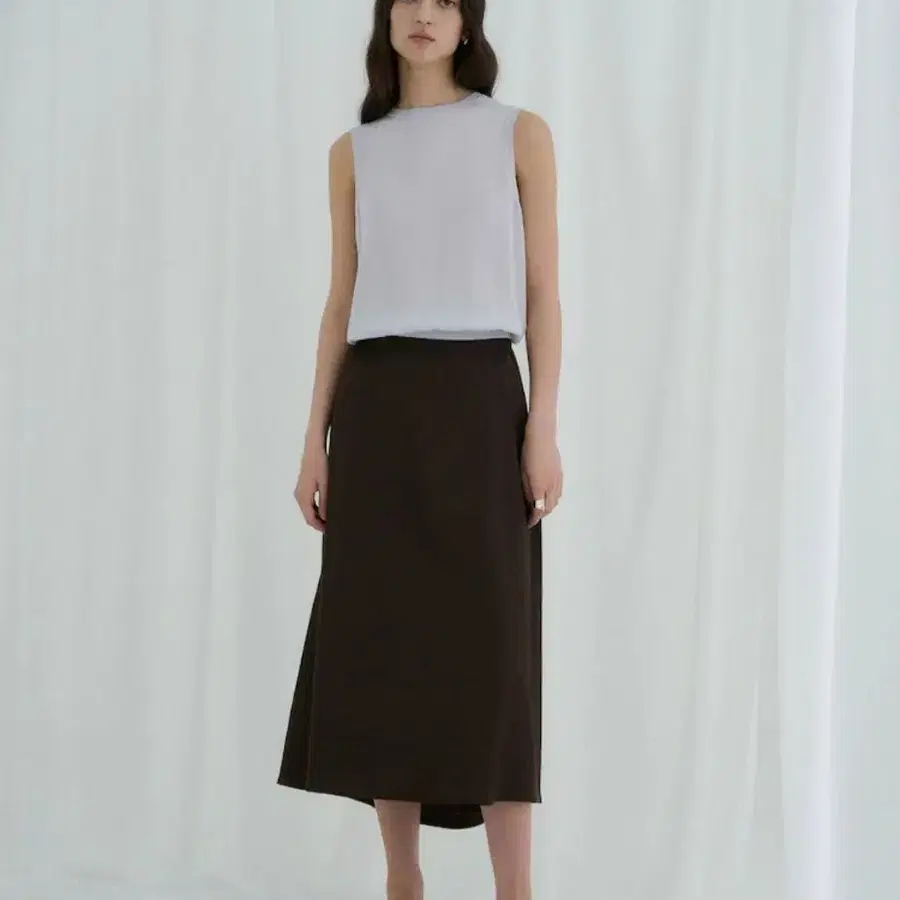 띠어리 Good Crunch Elastic Tulip 스커트