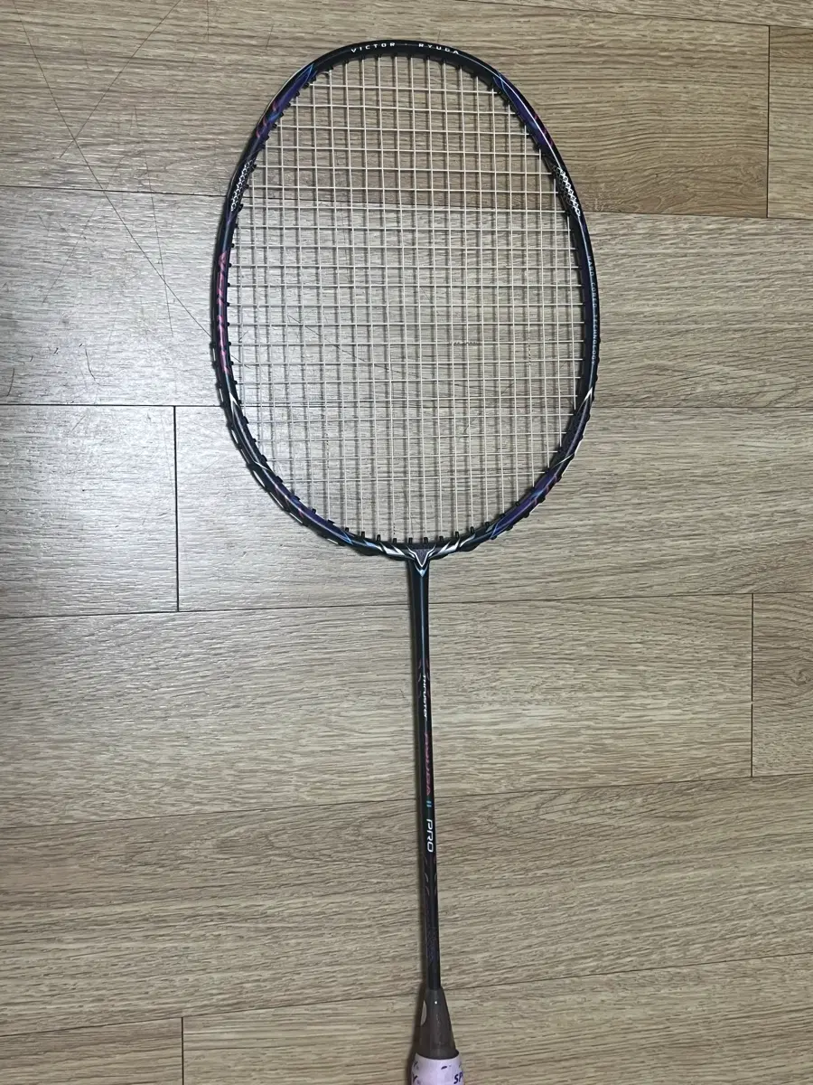 빅터 트러스터 배드민턴 라켓 류가2프로 RYUGA II Pro