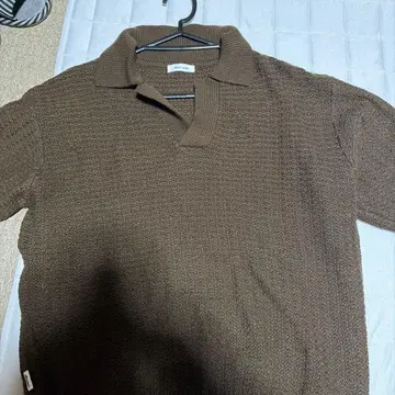 adoon plain 피케 셔츠 브라운