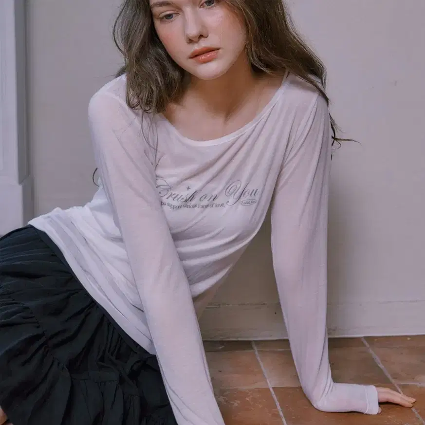 Lulu Chou 루루슈 시스루 보트넥 티셔츠 화이트