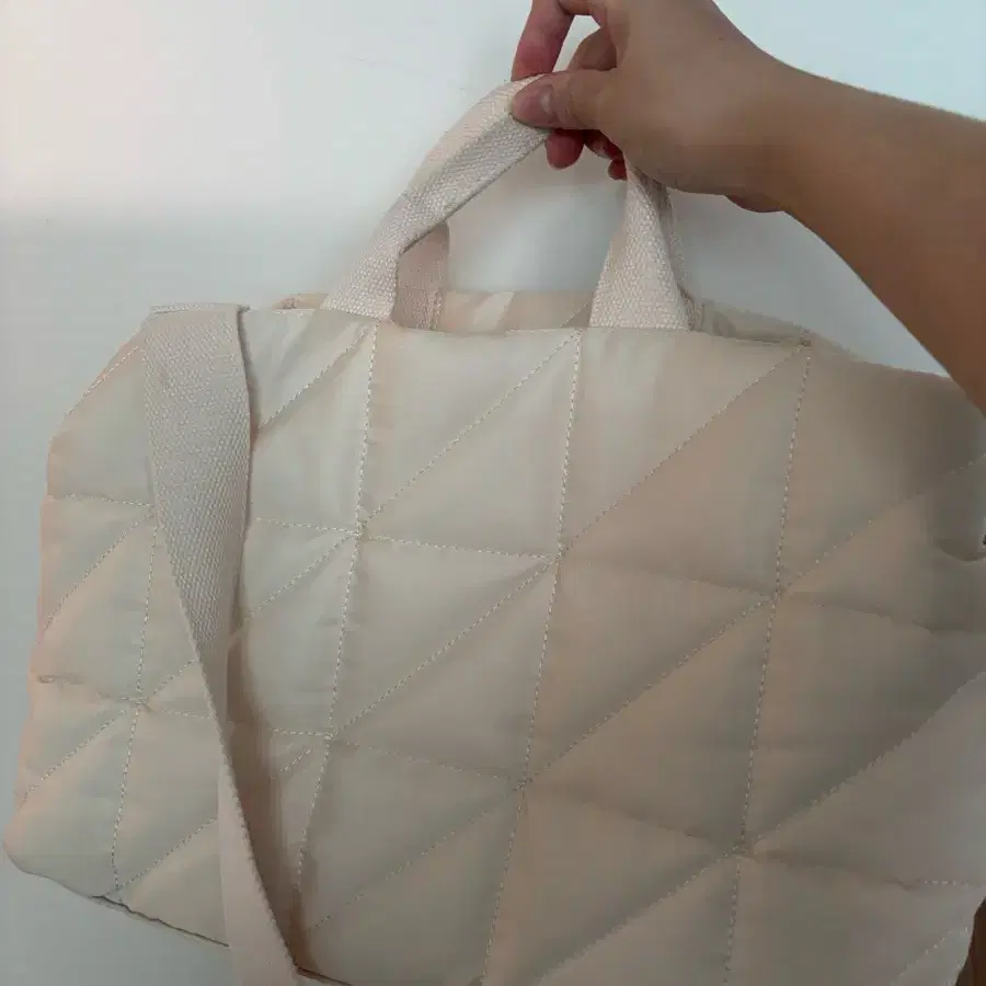 아크미 패딩 퀼팅 토트백 숄더백 기저귀 가방 판매