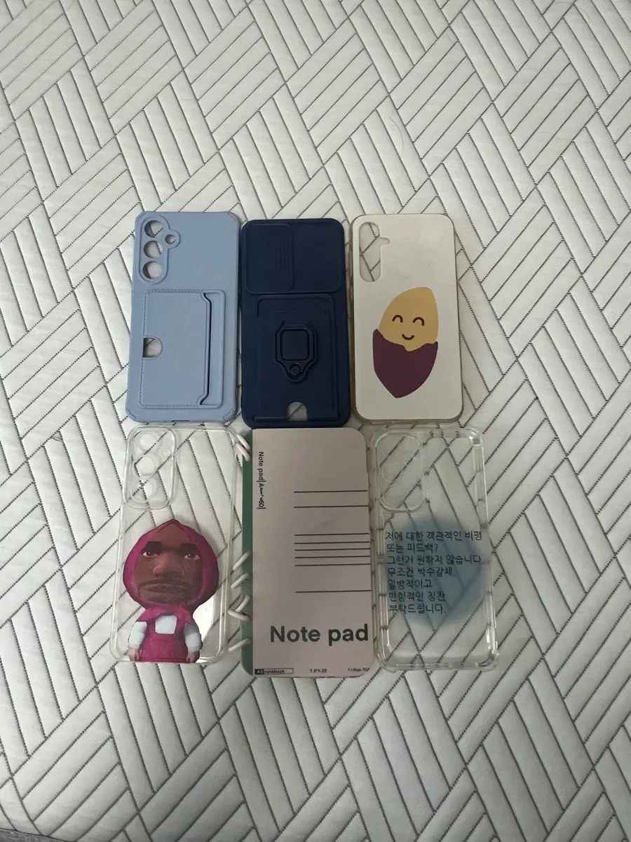 A35 폰케이스 팔아요