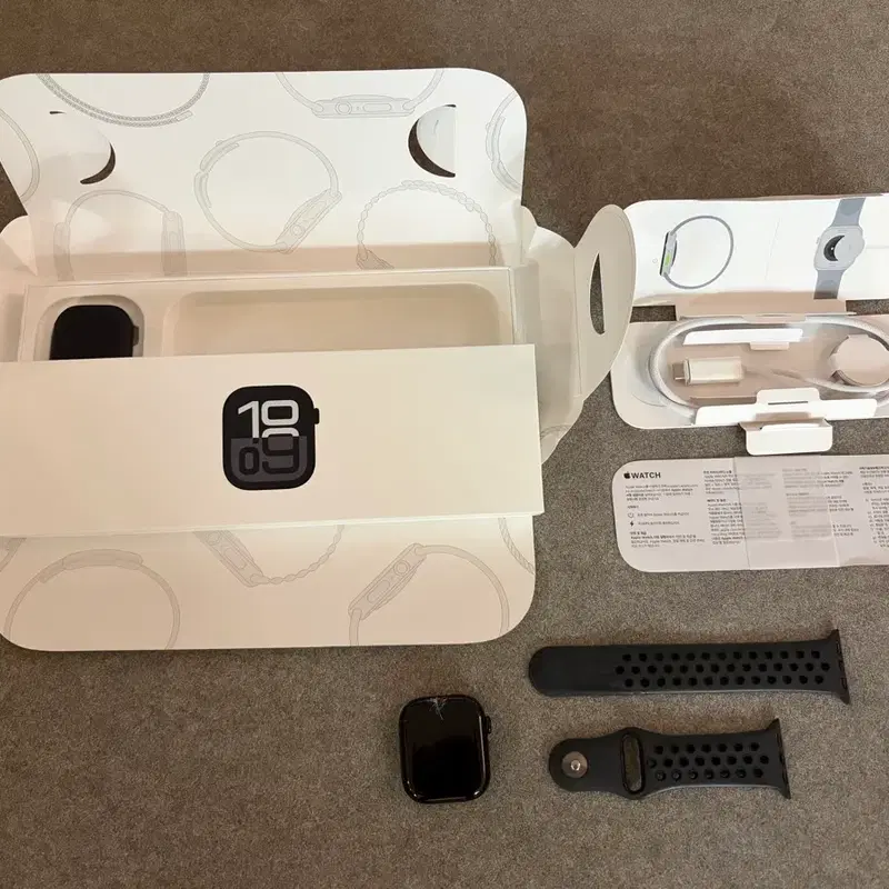 애플워치10 GPS 42mm 제트블랙