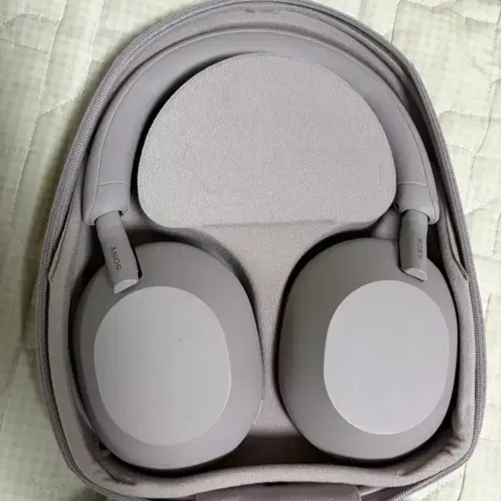 소니 헤드셋 SONY WH-1000XM5 스모키핑크