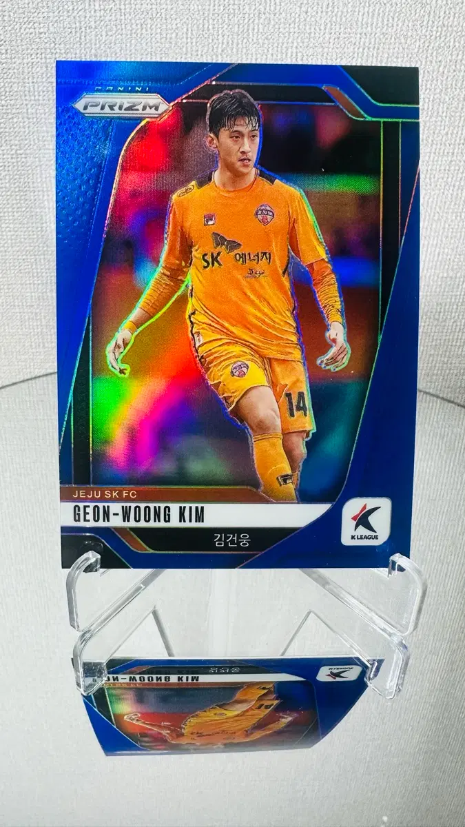 파니니 Prizm 제주 sk fc 김건웅 47/75 블루 한정 카드
