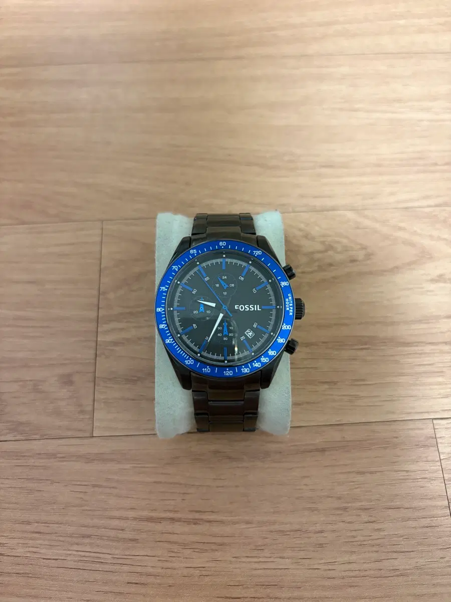 파슬(FOSSIL) 데커 크로노그래프 블랙 메탈 남성 시계