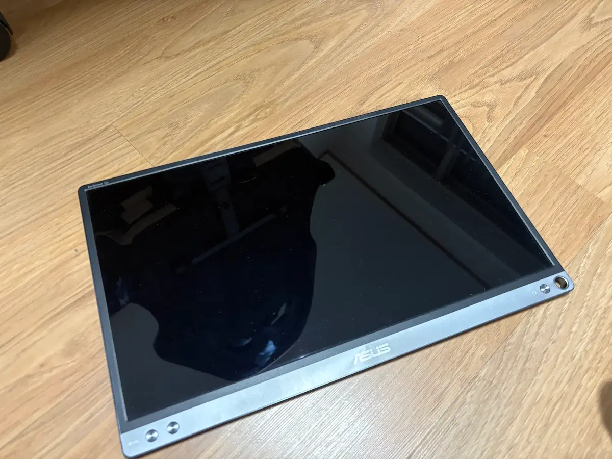 ASUS MB16AP 15.6인치 휴대용 모니터
