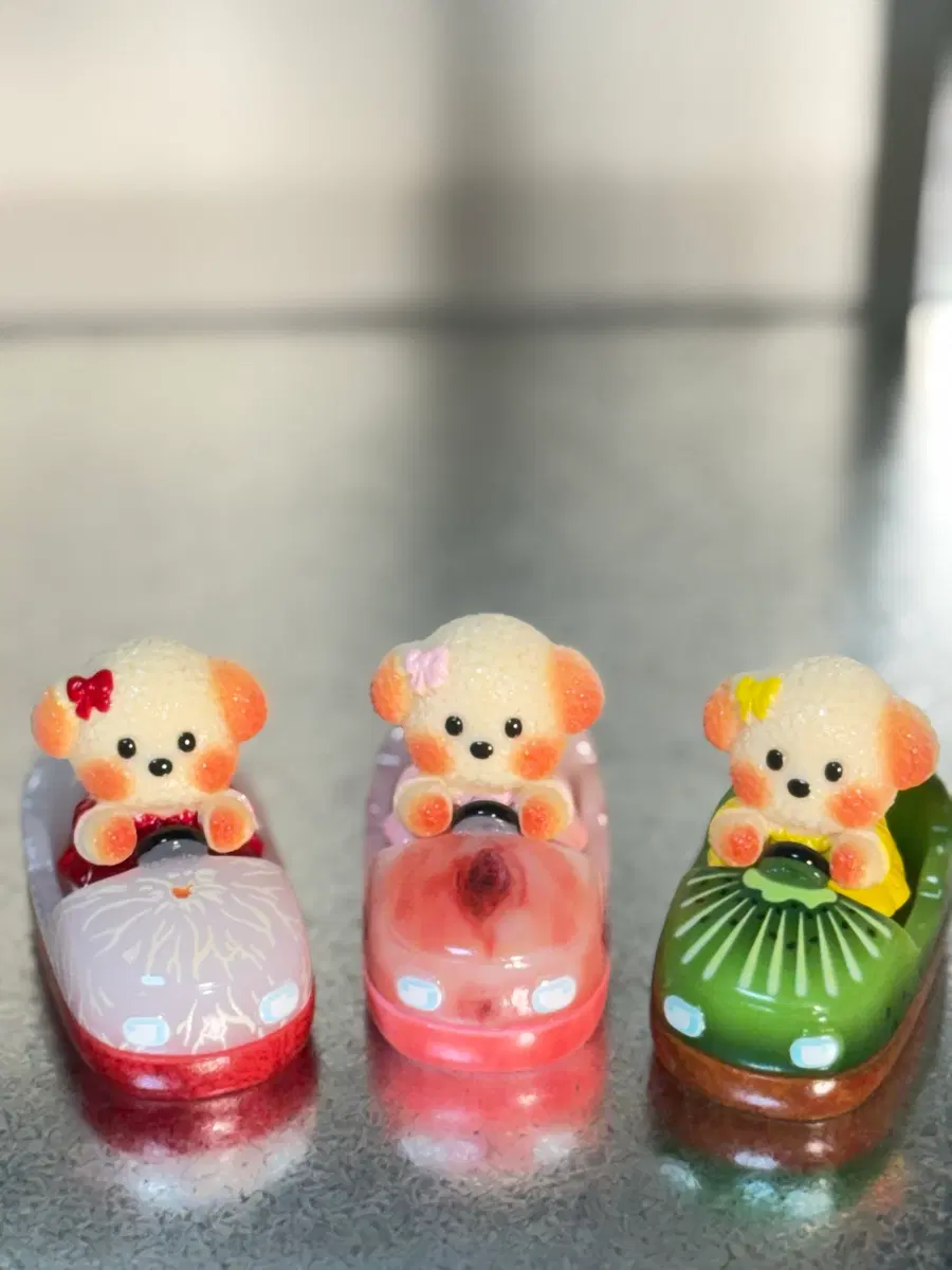 (크기 큰편) 과일자동차 탄 강아지 피규어 일괄